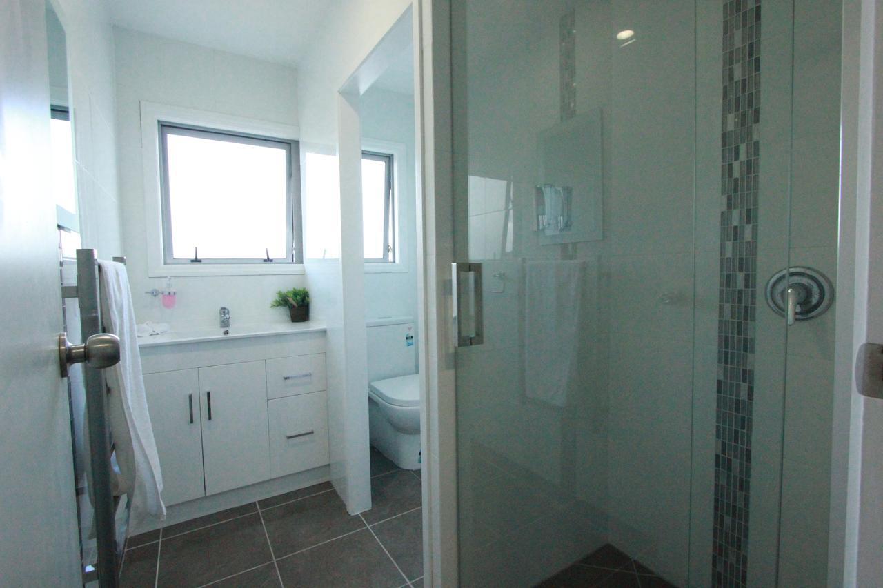 Rose Apartments Unit 1 Central Rotorua-Accommodation&Spa Buitenkant foto