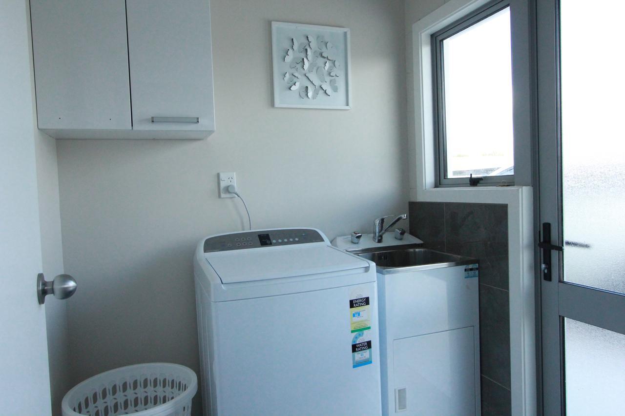 Rose Apartments Unit 1 Central Rotorua-Accommodation&Spa Buitenkant foto
